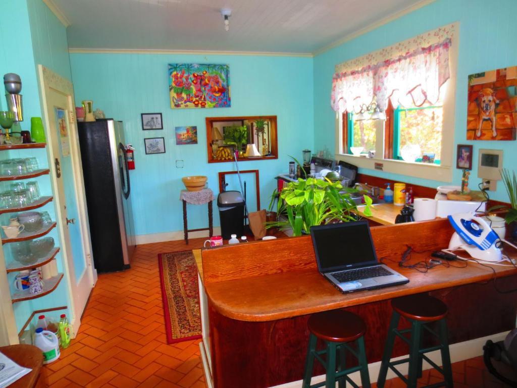 Maureen'S Bed And Breakfast Hilo Bagian luar foto