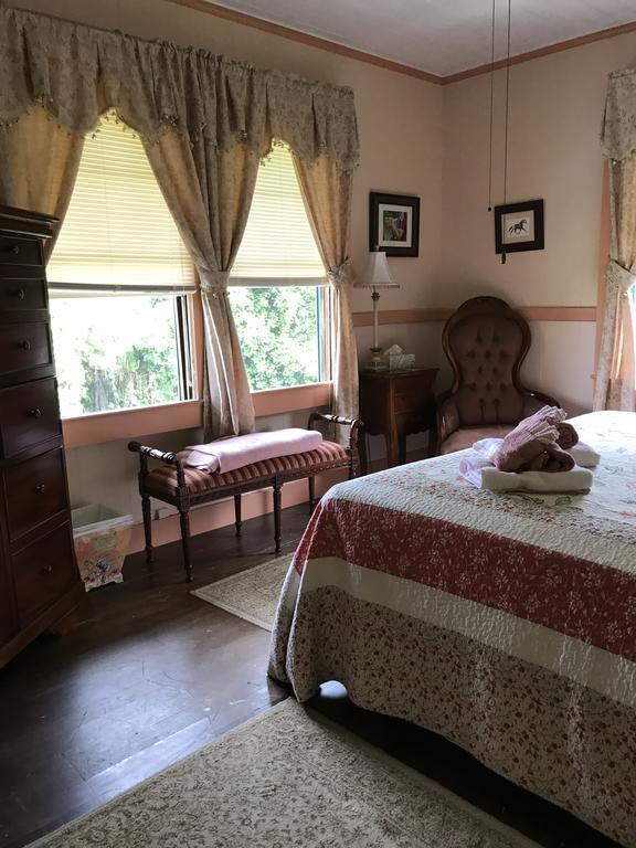 Maureen'S Bed And Breakfast Hilo Bagian luar foto