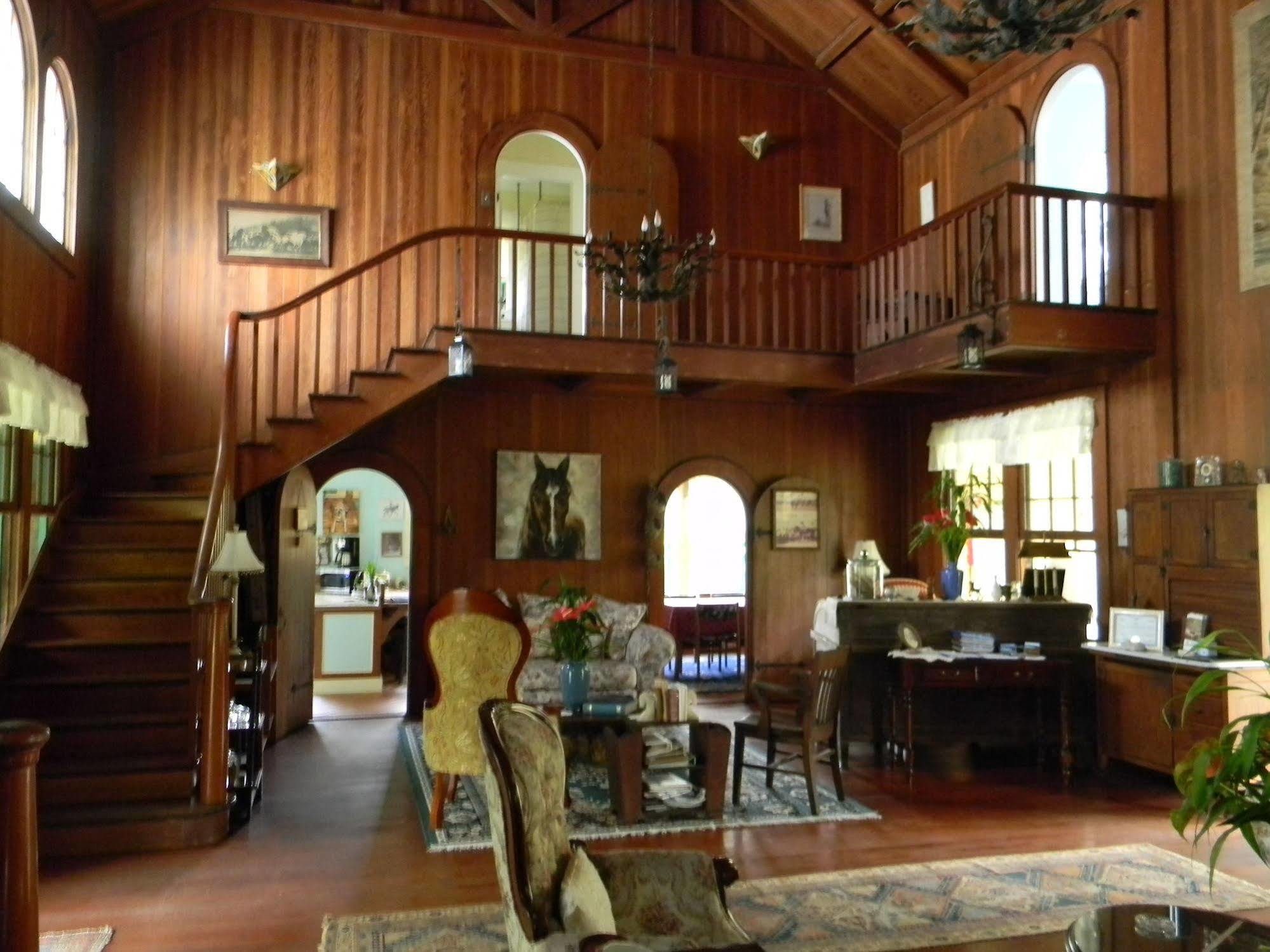 Maureen'S Bed And Breakfast Hilo Bagian luar foto