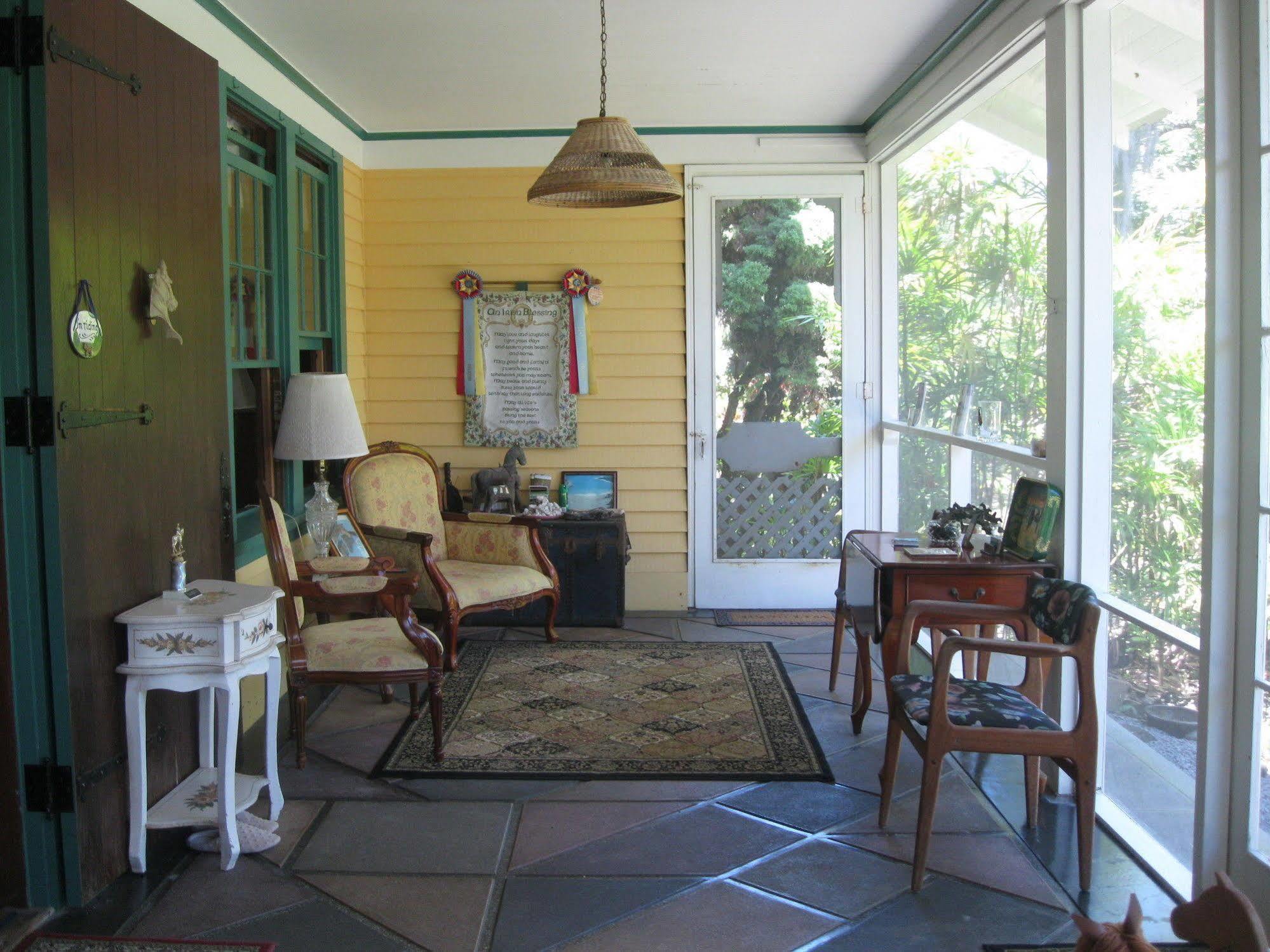 Maureen'S Bed And Breakfast Hilo Bagian luar foto