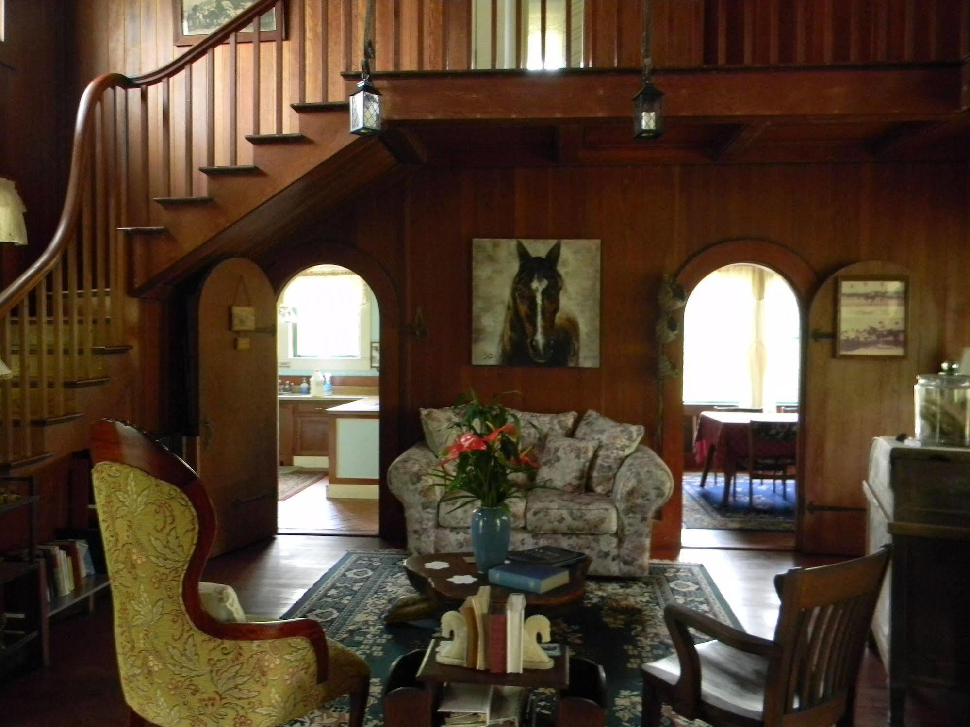 Maureen'S Bed And Breakfast Hilo Bagian luar foto